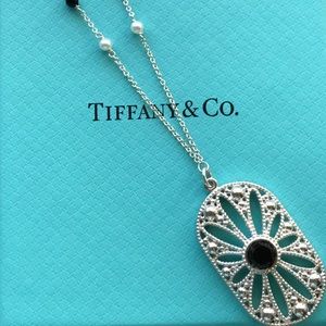 Tiffany & Co Zeigfeld Daisy Onyx Pearl Necklace